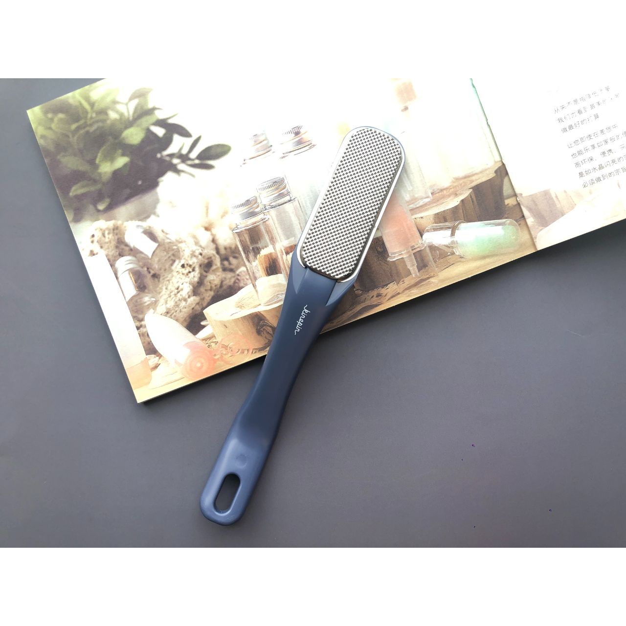 [Gentle and Non-Scratching] Stainless Steel Foot File Remove Calluses Foot Grinder Corns Removal Dead Skin Foot Rubbing